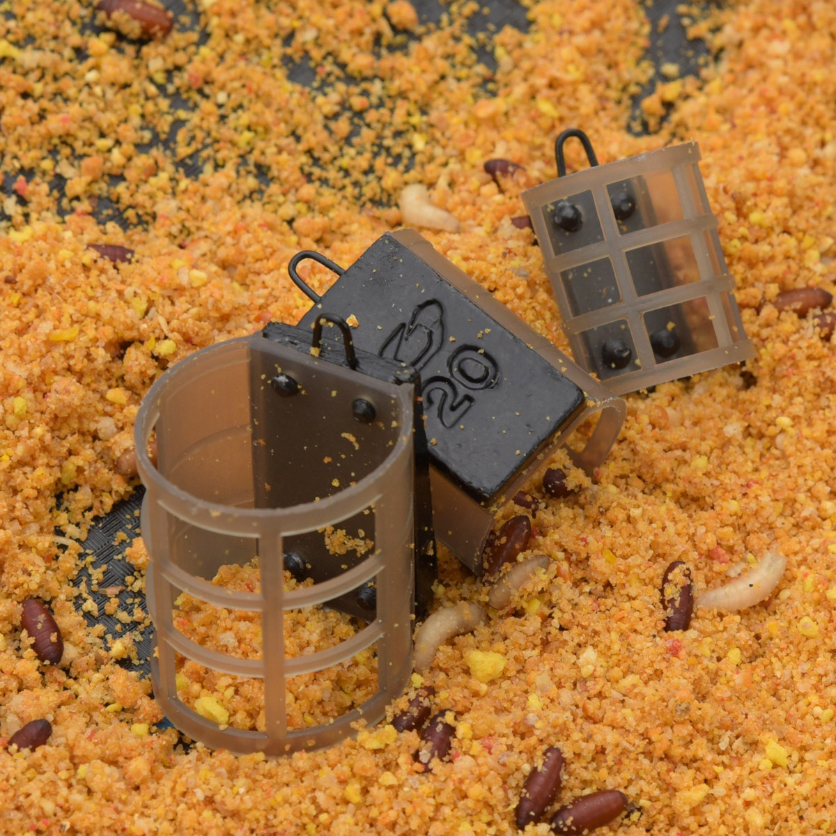 Cresta Plastic Cage Feeder Small