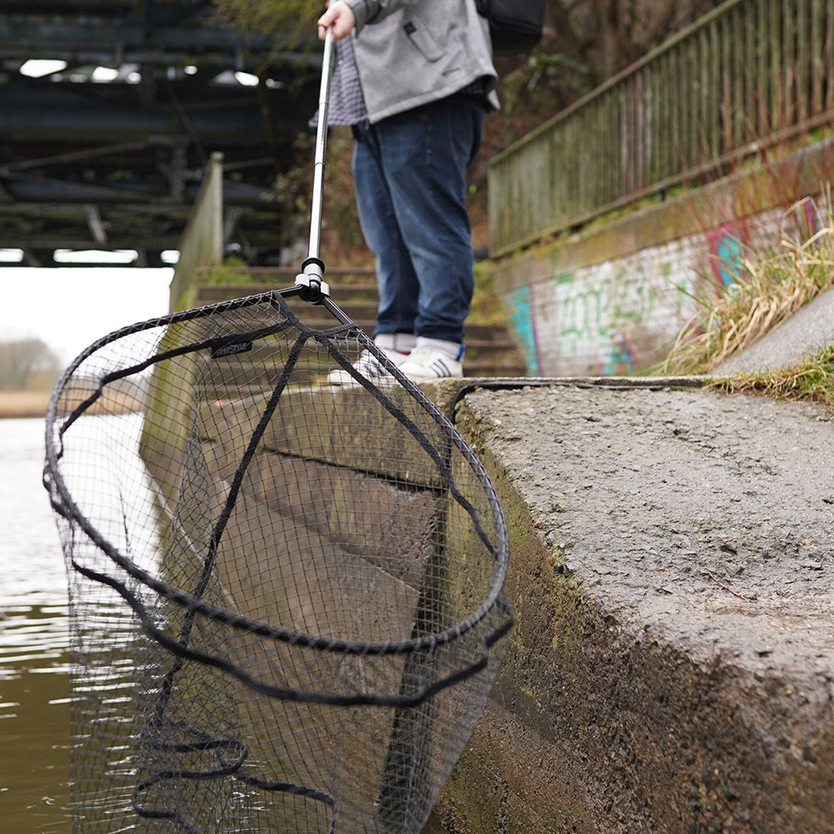 Spro Freestyle Flick Net Xtender 2,30 Meter