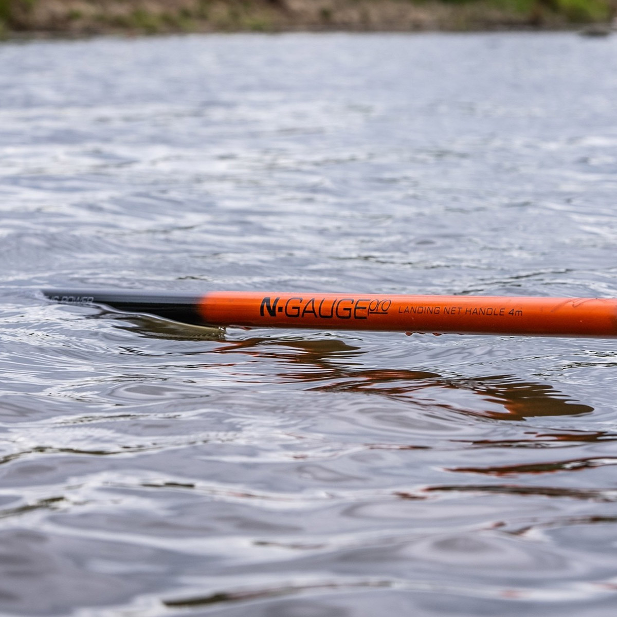 Guru N-Gauge Pro 400 Net Handle 4.0m 3pc